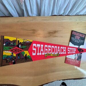 Vintage Stagecoach Stop Irish Hills Michigan Souvenir Felt Pennant